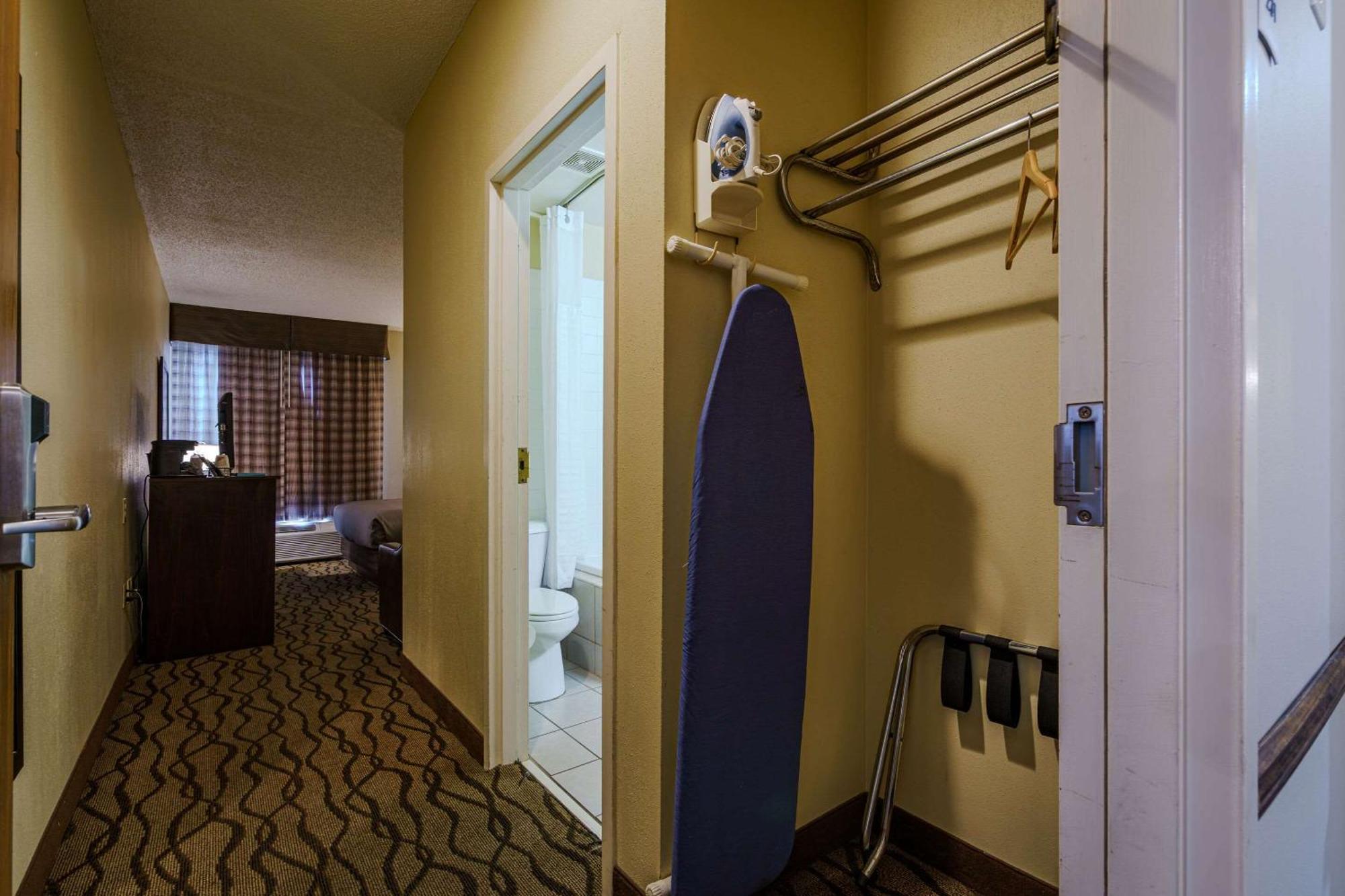 Quality Inn I-75 West Chester-North Cincinnati Dış mekan fotoğraf