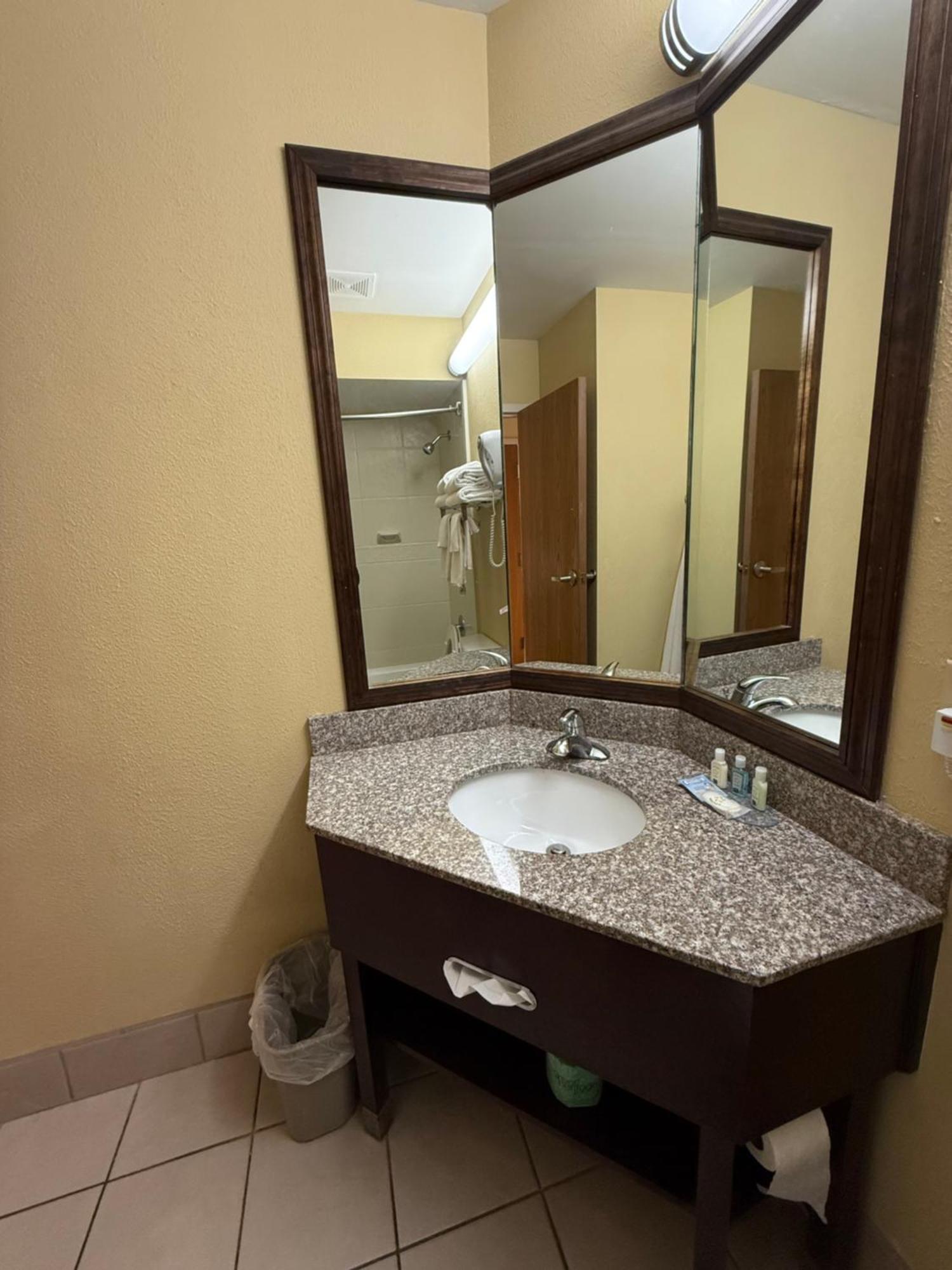 Quality Inn I-75 West Chester-North Cincinnati Dış mekan fotoğraf